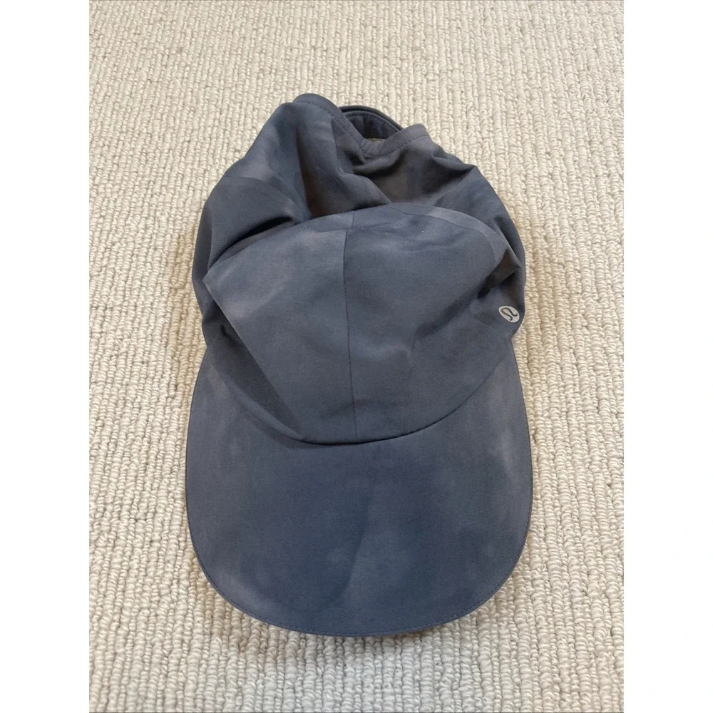 Lululemon Fast and Free Running Hat Adjustable Cap Diamond Dye Gray Women's